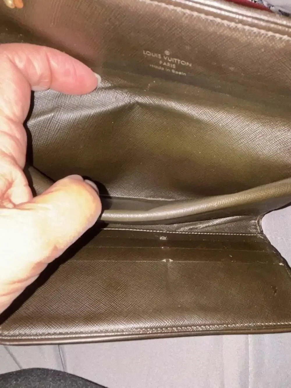 Louis Vuitton Monogram Mini Lin International Wallet